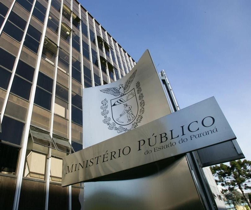 Investigação do MP apura cobrança ilegal para corte de árvores em Maringá; alvos são servidores municipais