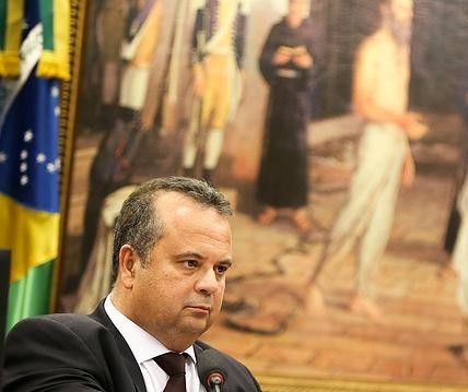 Secretário da Previdência apela a 'espírito público' do Congresso 