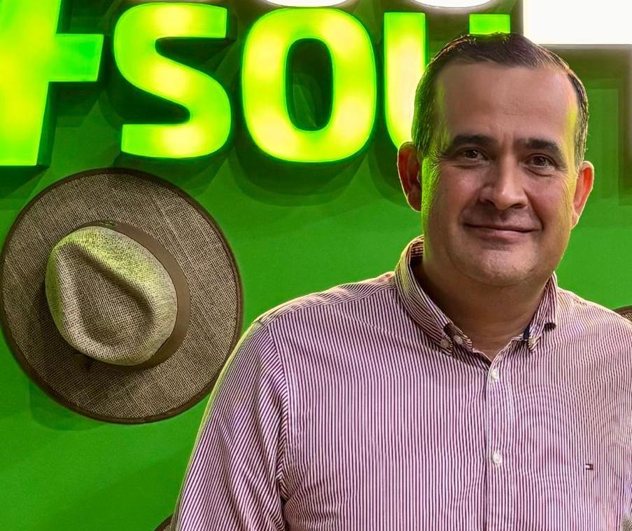 Cooperativa de crédito oferece linhas de crédito para associados durante Feira