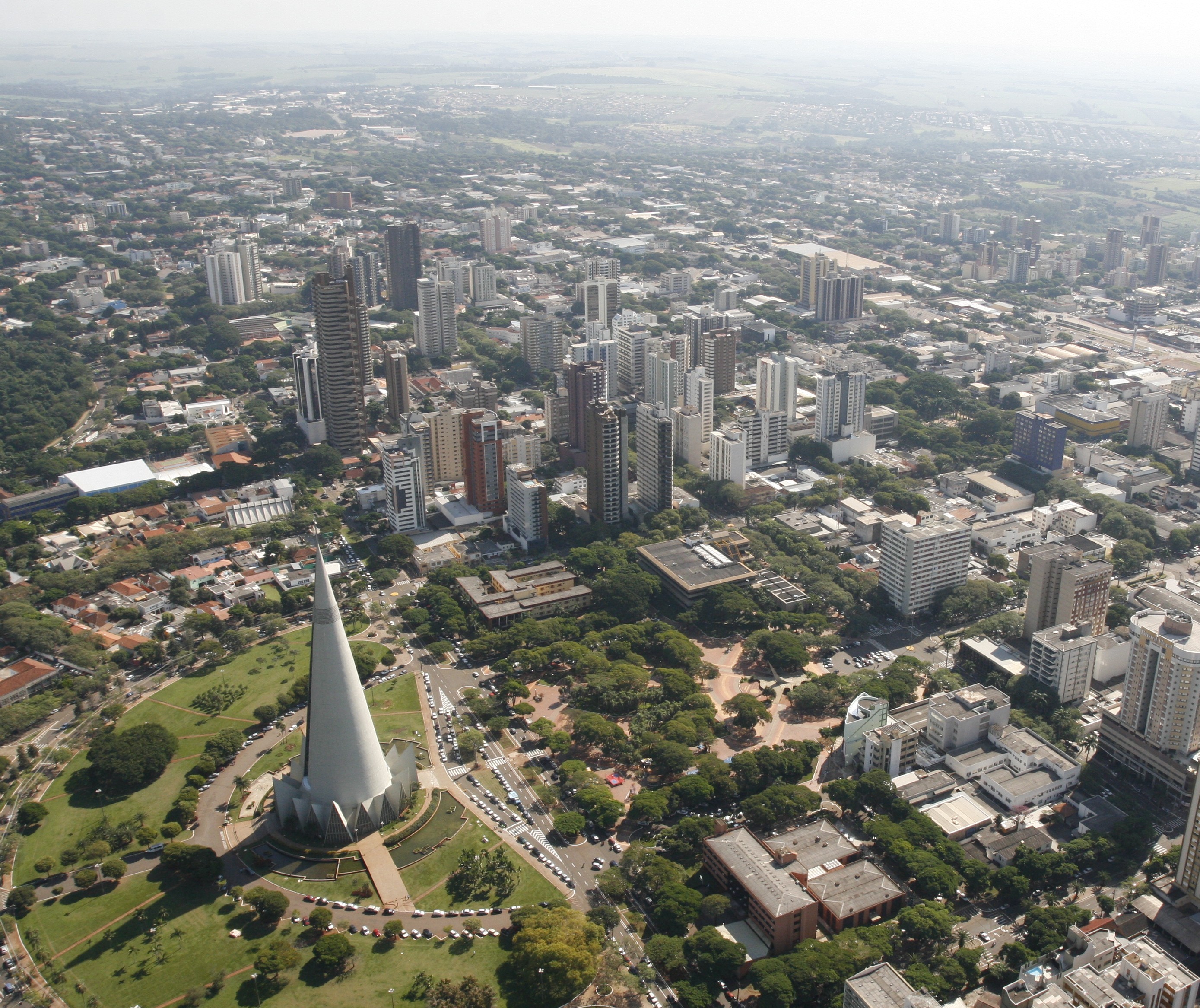 Catedral de Maringá não será afetada pela Lei de Quota de Altura, diz vereador