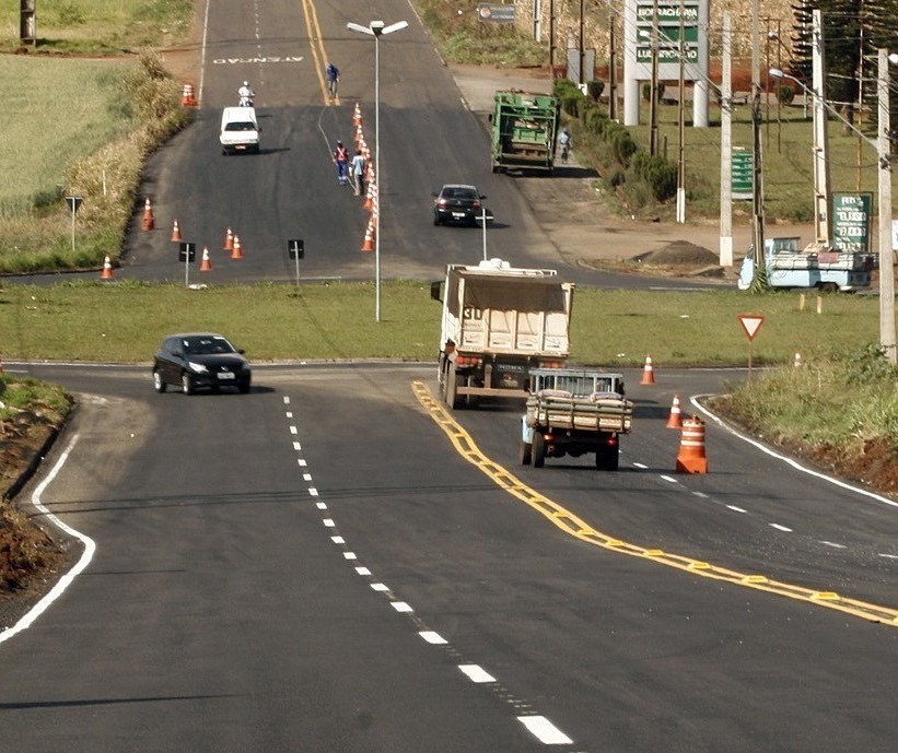 Obras de recuperação do Contorno Sul estão novamente paradas