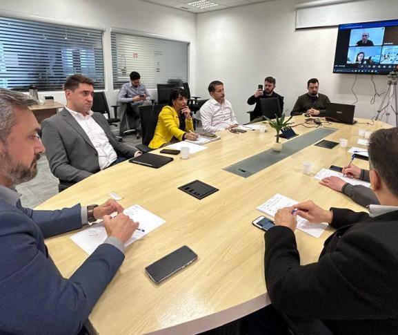 Alep discute cobrança indevida de pedágio em caso de caminhões vazios