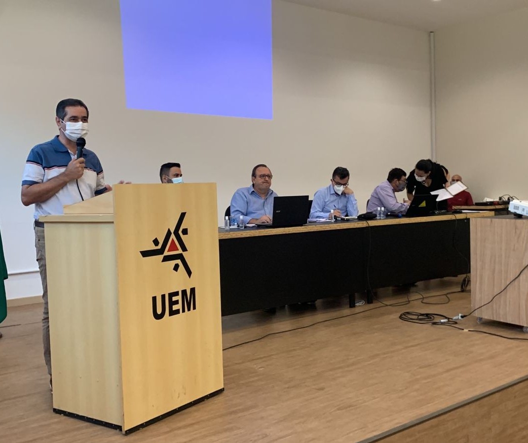 Conselho Universitário da UEM discute Lei Geral das Universidades (LGU)