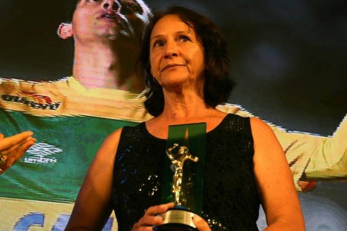 Cianorte homenageia as vítimas do acidente com a Chapecoense