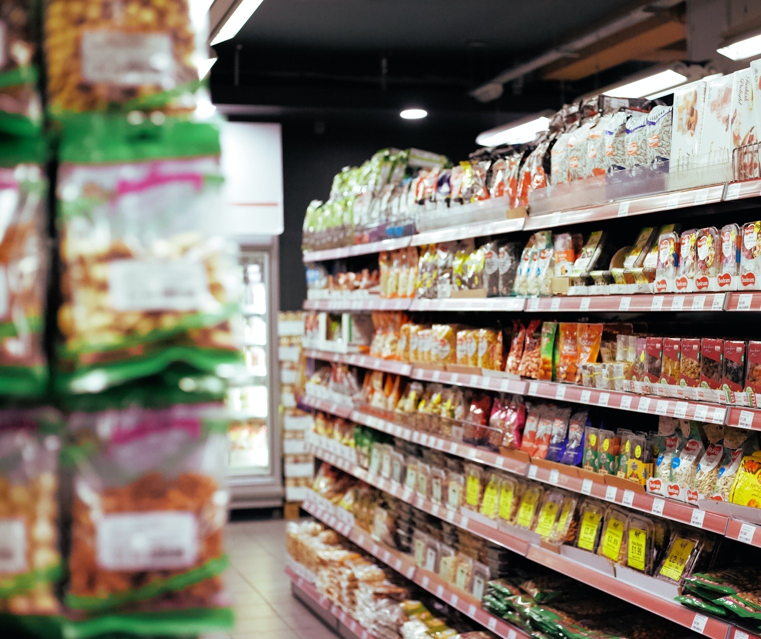 Supermercado que só faz entregas de compras feitas pela internet