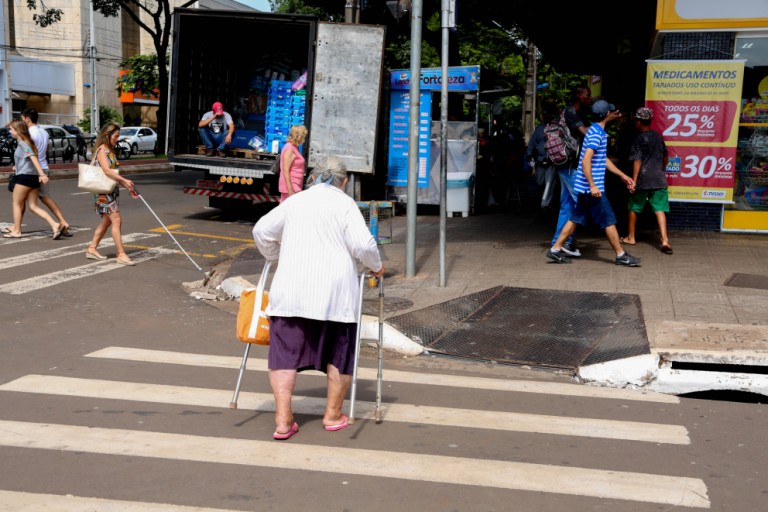 Quase mil idosos precisam regularizar dados no CadÚnico