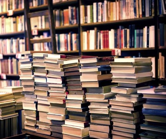 No Dia do Livro, saiba o que Maringá oferece para leitores