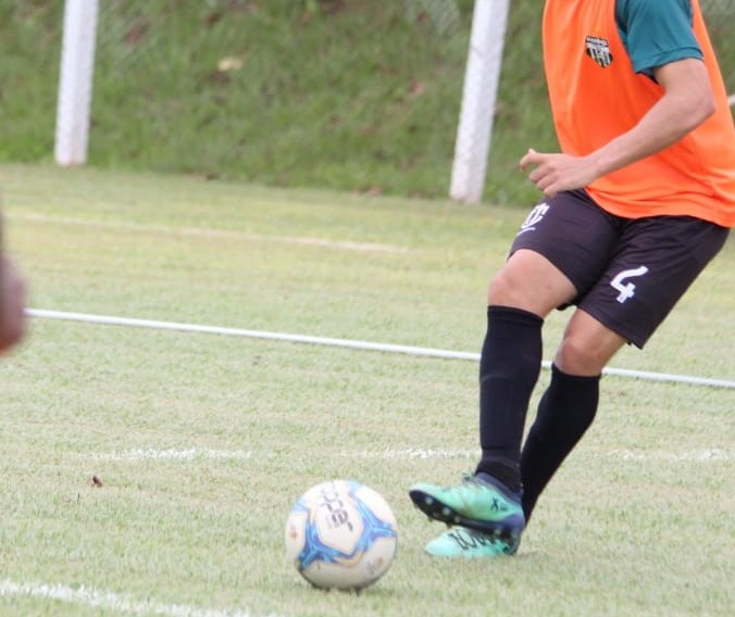 Maringá FC mantém atletas e adere à MP dos salários