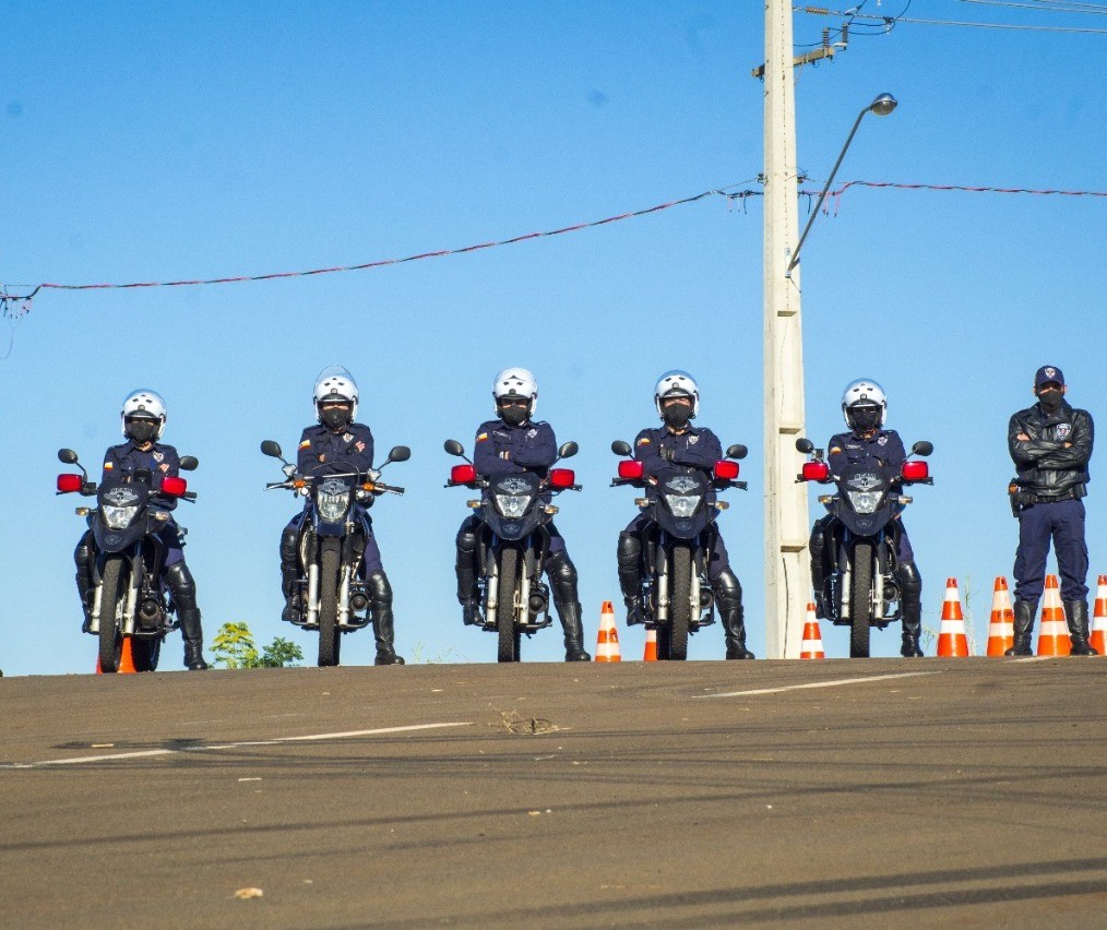 Guardas municipais estão treinando motopatrulhamento