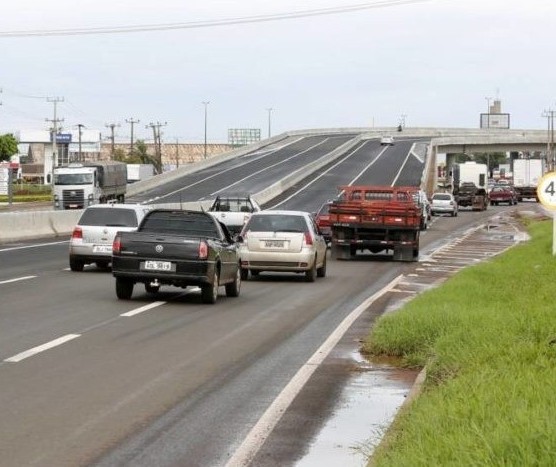 Apenas uma empresa apresenta proposta para ampliação de viadutos